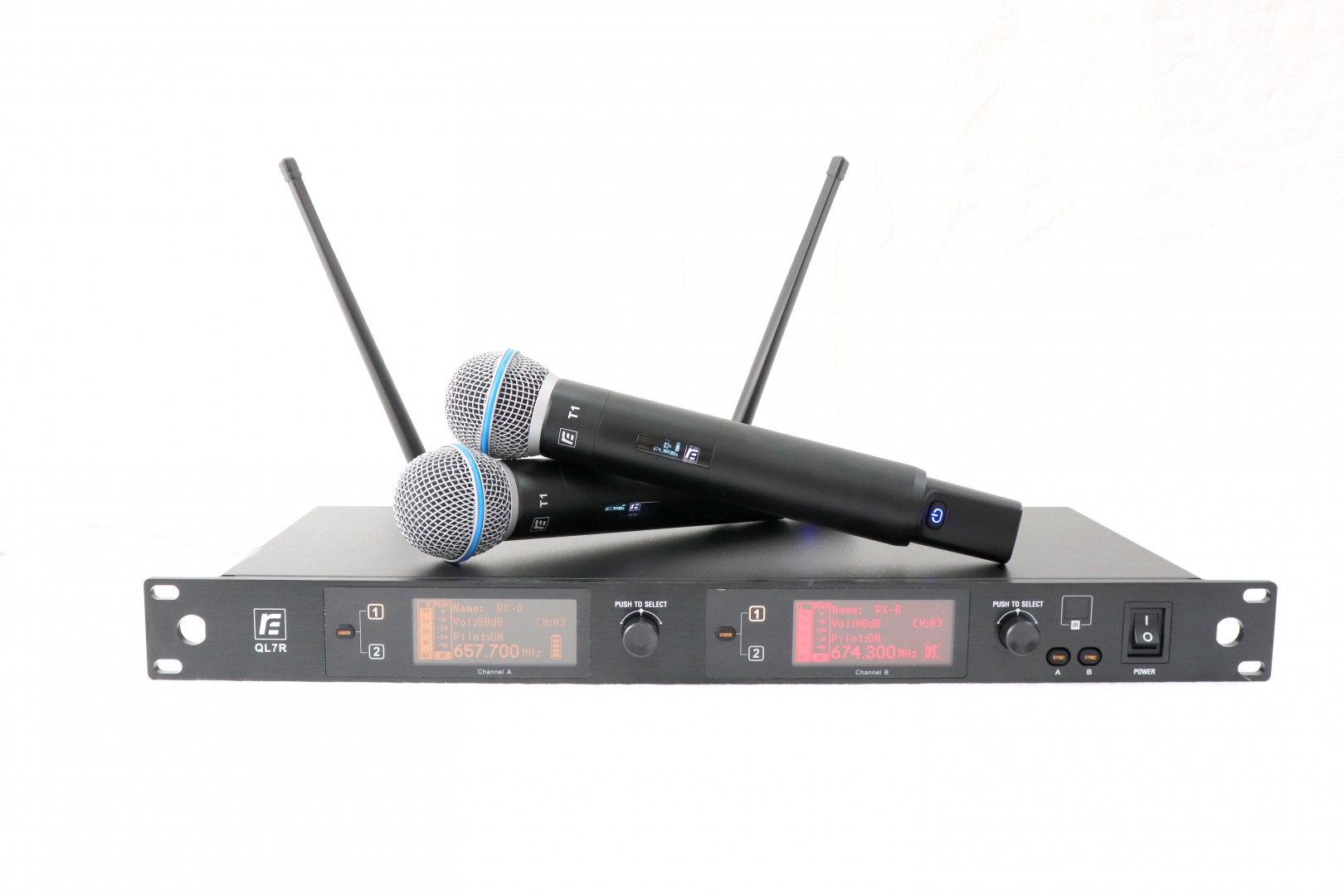 RFIntell QL7R/T1-B 720,500-754,000 МГц 2-канальная радиосистема с 2-мя ручными микрофонами в Ноябрьске